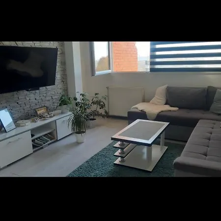 Apartamento Amko Airport - 2 *